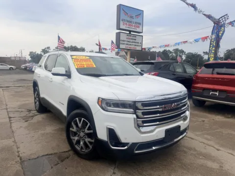 White 2023 GMC Acadia SLT for sale in Gary, IN