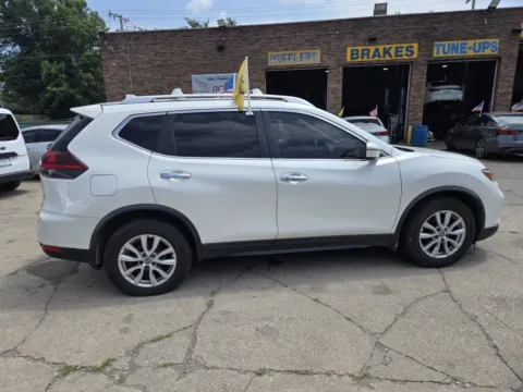 More photos of 2020 NISSAN ROGUE S at OG Auto Finance, IN