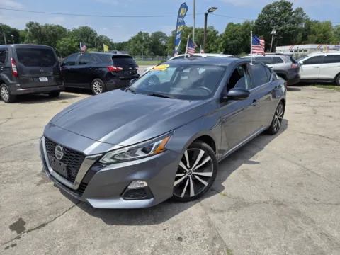 Photos of 2020 Nissan Altima 2.5 SR for sale in Gary, IN at OG Auto Finance