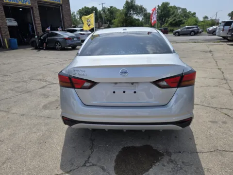 More photos of 2020 Nissan Altima 2.5 S at OG Auto Finance, IN