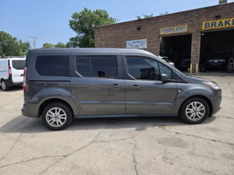 More photos of 2019 Ford Transit Connect XLT at OG Auto Finance, IN