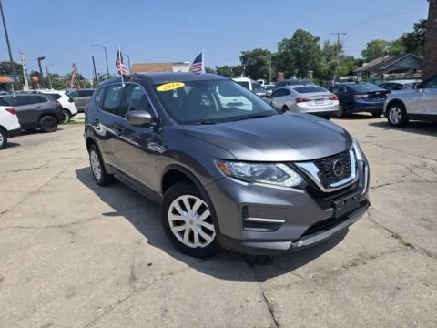 Gray 2019 Nissan Rogue for sale in Gary, IN