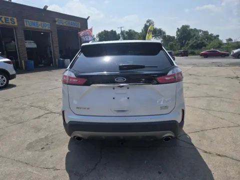 More photos of 2020 Ford Edge at OG Auto Finance, IN