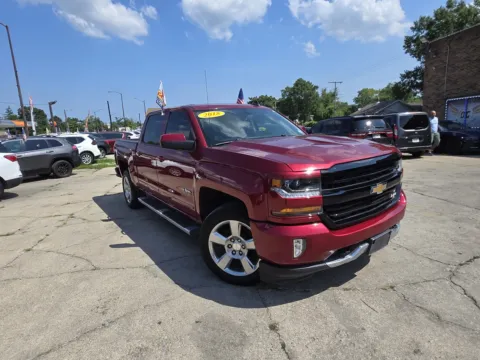 Red 2018 Chevrolet Silverado 1500 LT for sale in Gary, IN