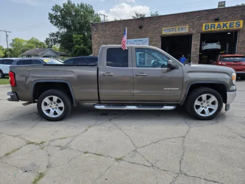 More photos of 2015 GMC Sierra 1500 SLE at OG Auto Finance, IN