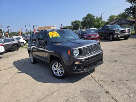Silver 2018 Jeep Renegade for sale in Gary, IN