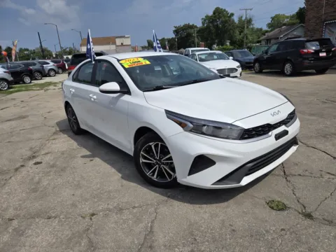 White 2023 Kia Forte for sale in Gary, IN