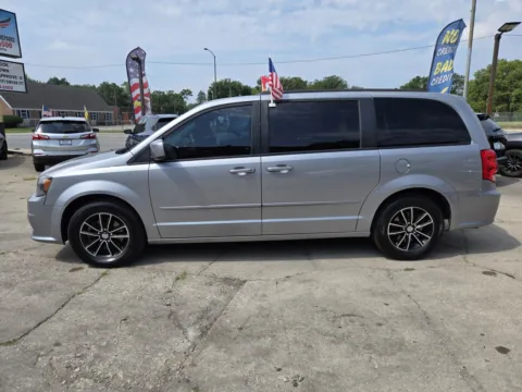 Another view of 2017 Dodge Grand Caravan for sale in Gary, IN at OG Auto Finance