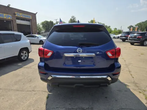 More photos of 2020 Nissan Pathfinder SV at OG Auto Finance, IN