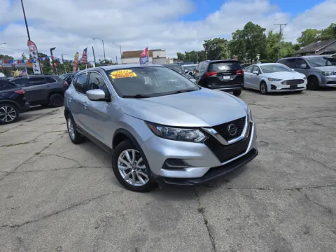 Silver 2021 Nissan Rogue Sport S for sale in Gary, IN
