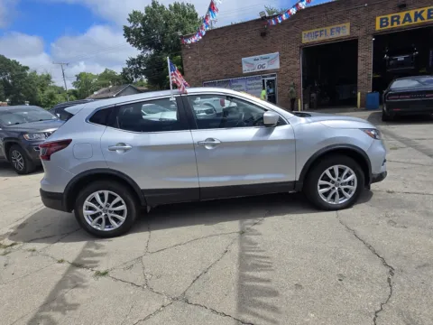 More photos of 2021 Nissan Rogue Sport S at OG Auto Finance, IN