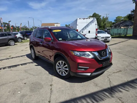 Red 2018 Nissan Rogue S for sale in Gary, IN