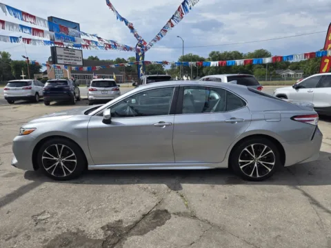Another view of 2020 Toyota Camry SE for sale in Gary, IN at OG Auto Finance