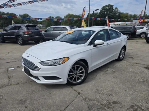 Photos of 2017 Ford Fusion SE for sale in Gary, IN at OG Auto Finance