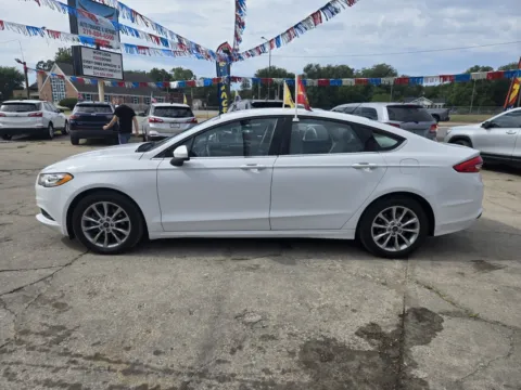 Another view of 2017 Ford Fusion SE for sale in Gary, IN at OG Auto Finance