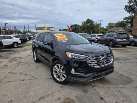 Black 2020 Ford Edge Titanium for sale in Gary, IN