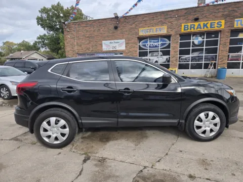 More photos of 2018 Nissan Rogue Sport at OG Auto Finance, IN