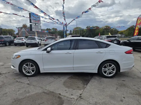 Another view of 2018 Ford Fusion SE for sale in Gary, IN at OG Auto Finance