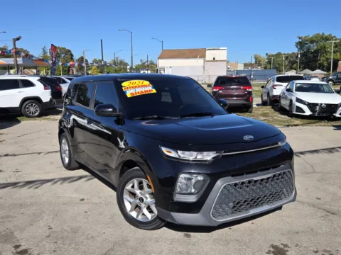 Black 2021 Kia Soul for sale in Gary, IN