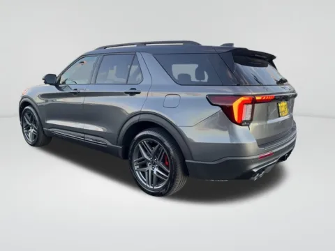 Another view of 2026 Ford Explorer ST for sale in Moses Lake, WA at Bud Clary Ford of Moses Lake