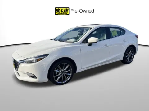 White 2018 Mazda Mazda3 Grand Touring for sale in Moses Lake, WA