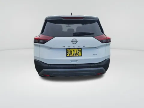 More photos of 2023 Nissan Rogue S at Bud Clary Ford of Moses Lake, WA