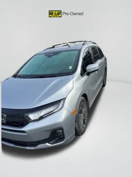 Silver 2025 Honda Odyssey Touring for sale in Moses Lake, WA
