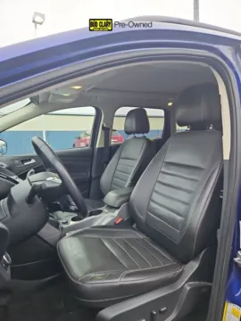 Blue 2015 Ford Escape SE for sale in Moses Lake, WA