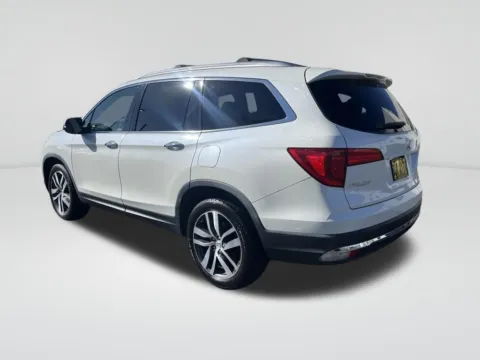 Another view of 2017 Honda Pilot Touring for sale in Moses Lake, WA at Bud Clary Ford of Moses Lake