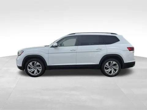 Photos of 2022 Volkswagen Atlas 3.6L V6 SE w/Technology for sale in Moses Lake, WA at Bud Clary Ford of Moses Lake
