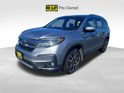 Silver 2019 Honda Pilot Touring for sale in Moses Lake, WA