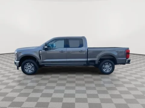 Photos of 2025 Ford Super Duty F-250 SRW LARIAT for sale in Moses Lake, WA at Ford of Moses Lake