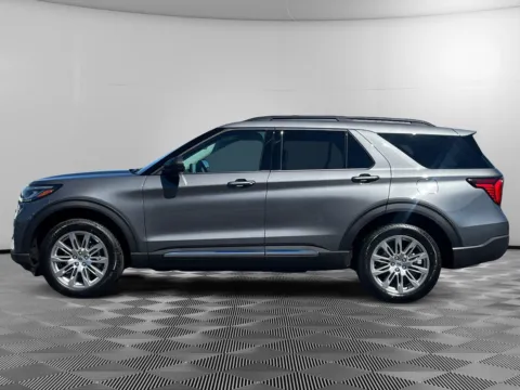 Photos of 2025 Ford Explorer Active for sale in Moses Lake, WA at Ford of Moses Lake