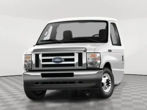 White 2023 FORD E-SERIES CUTAWAY E-350 DRW 138  WB for sale in Moses Lake, WA