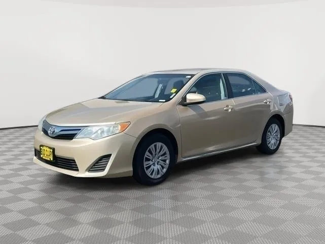 Beige 2012 Toyota Camry LE for sale in Moses Lake, WA