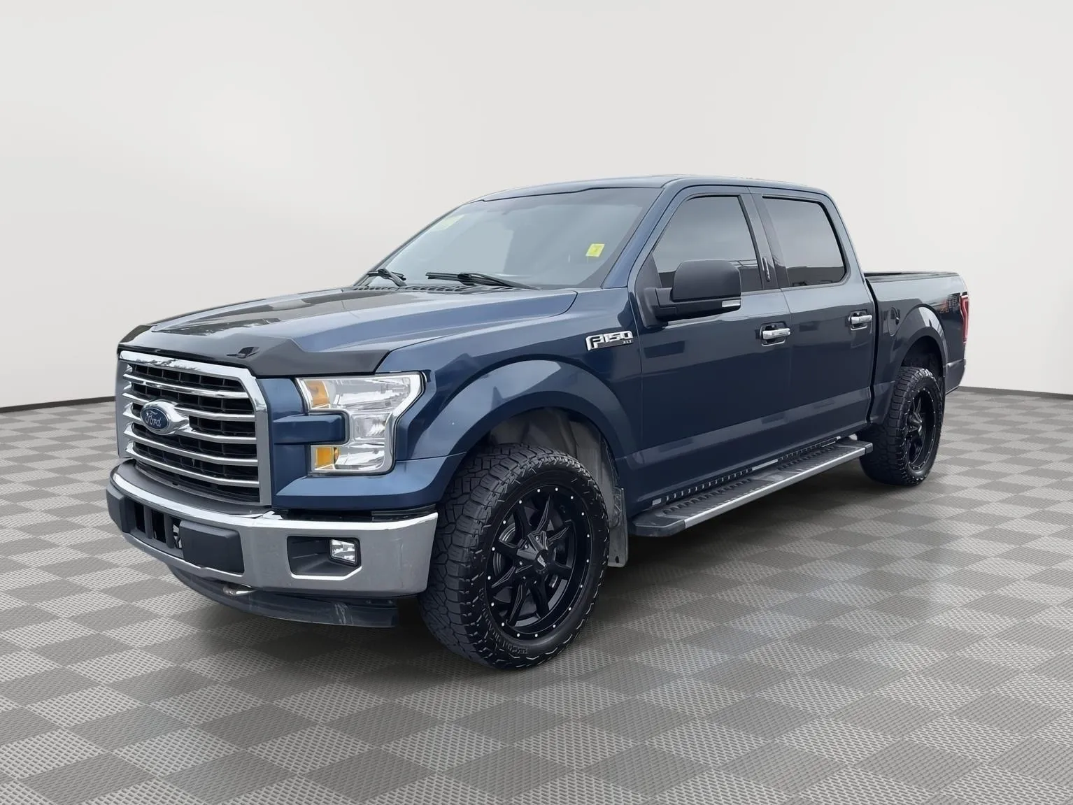Blue 2017 Ford F-150 XLT for sale in Moses Lake, WA