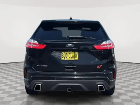 More photos of 2019 Ford Edge ST at Ford of Moses Lake, WA