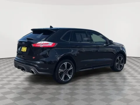 More photos of 2019 Ford Edge ST at Ford of Moses Lake, WA
