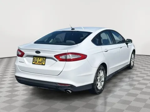 More photos of 2016 Ford Fusion S at Ford of Moses Lake, WA
