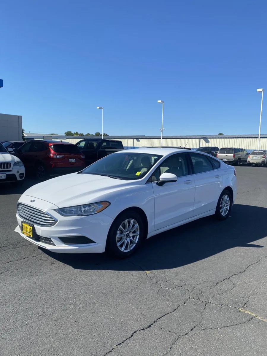 White 2018 Ford Fusion S for sale in Moses Lake, WA