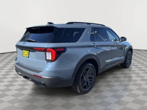 More photos of 2025 Ford Explorer ST-Line at Ford of Moses Lake, WA