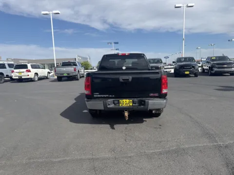 More photos of 2011 GMC Sierra 1500 SLE at Ford of Moses Lake, WA