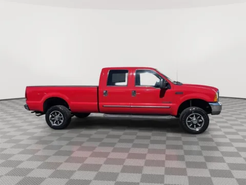 Photos of 2000 FORD SUPER DUTY F-350 SRW CREW CAB 172  XLT 4WD for sale in Moses Lake, WA at Ford of Moses Lake