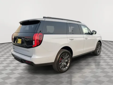 More photos of 2025 Ford Expedition Platinum at Ford of Moses Lake, WA