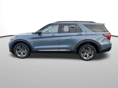Photos of 2025 Ford Explorer Active for sale in Moses Lake, WA at Ford of Moses Lake