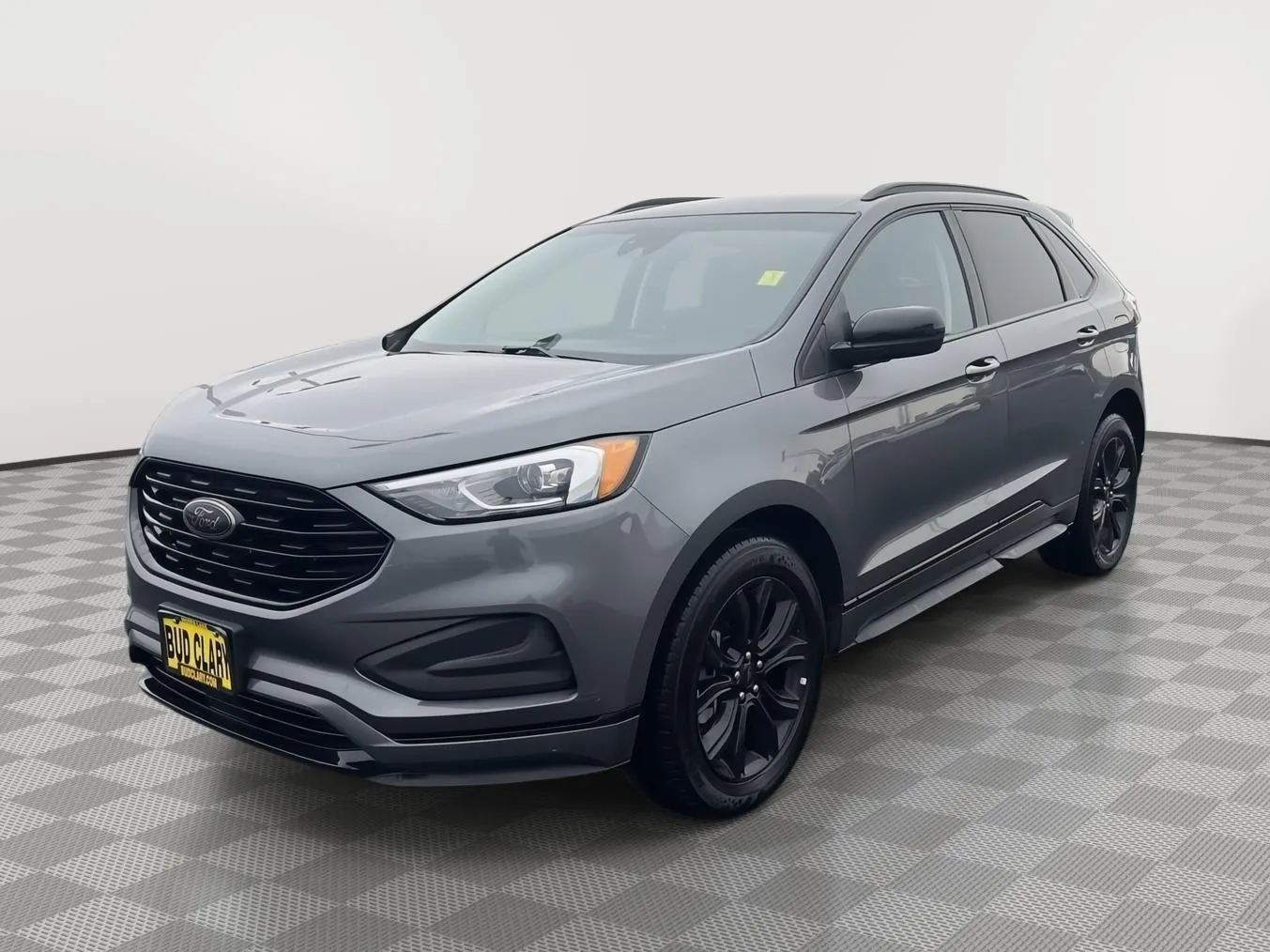 Gray 2022 Ford Edge SE for sale in Moses Lake, WA