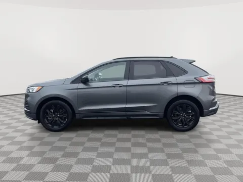 Photos of 2022 Ford Edge SE for sale in Moses Lake, WA at Ford of Moses Lake