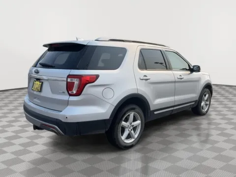 More photos of 2016 Ford Explorer XLT at Ford of Moses Lake, WA