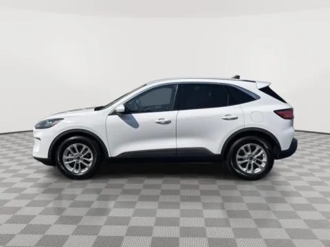 Photos of 2020 Ford Escape SE for sale in Moses Lake, WA at Ford of Moses Lake