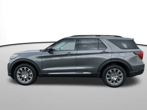 Photos of 2025 Ford Explorer Active for sale in Moses Lake, WA at Ford of Moses Lake